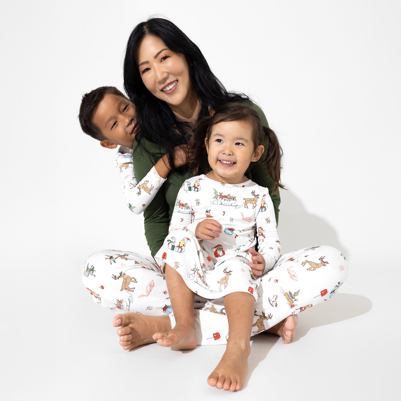 Santa's Workshop Bamboo Women's Pajama Set