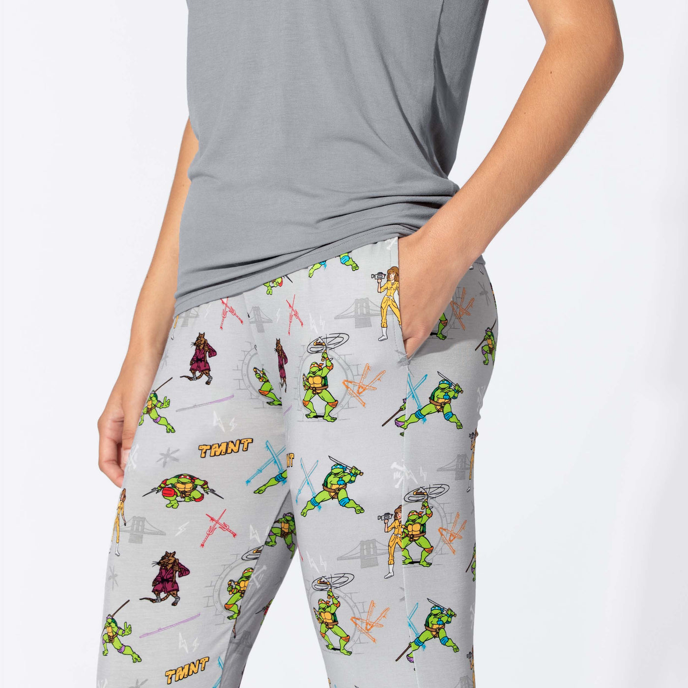 Nickelodeon Women's Teenage Mutant Ninja Turtles 2 Piece Pajama Set Jogger