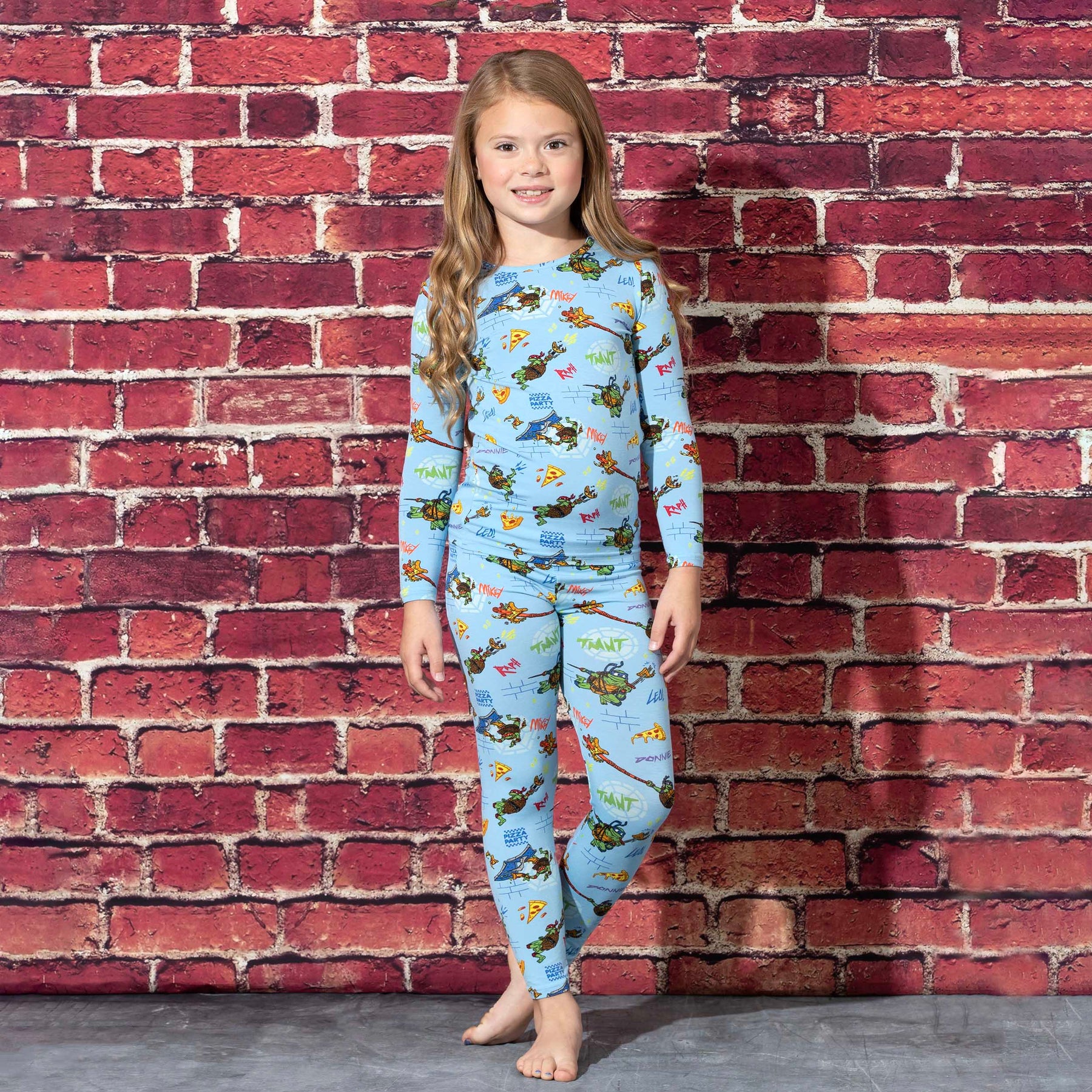 https://bellabubear.com/cdn/shop/files/tmnt-teenage-mutant-ninja-turtles-mutant-mayhem-kids-two-piece-bamboo-pajamas-family-matching-sleepwear-sleepers-long-sleeve-nickelodeon-paramount-eczema-friendly_1800x1800.jpg?v=1694456537